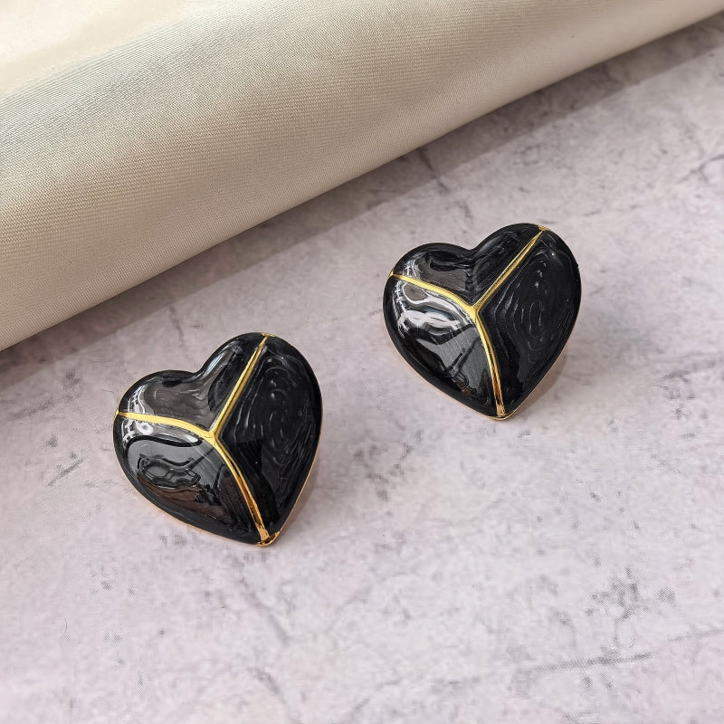 Heart Shape Stud Earrings For Women In Sweet Style, Made With Waterproof Non Tarnish 304 Stainless Steel