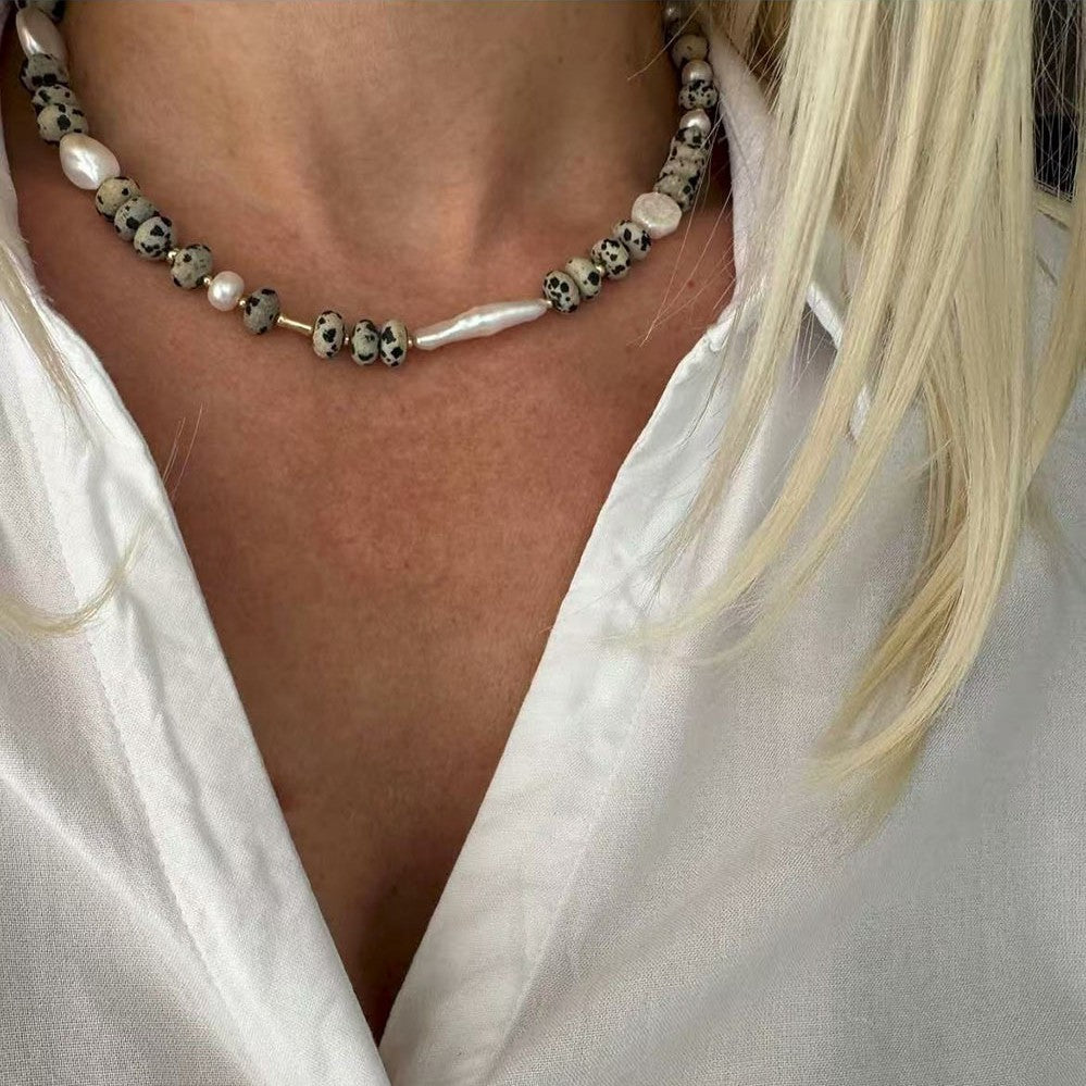 Freshwater Pearl Beaded Necklace With 304 Stainless Steel Chain And Pendant In Vintage Style For Women