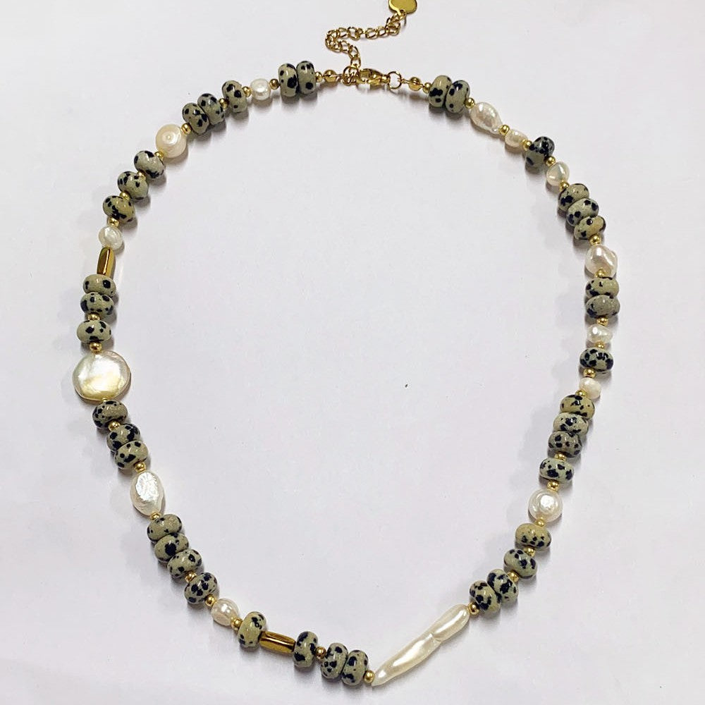 Freshwater Pearl Beaded Necklace With 304 Stainless Steel Chain And Pendant In Vintage Style For Women