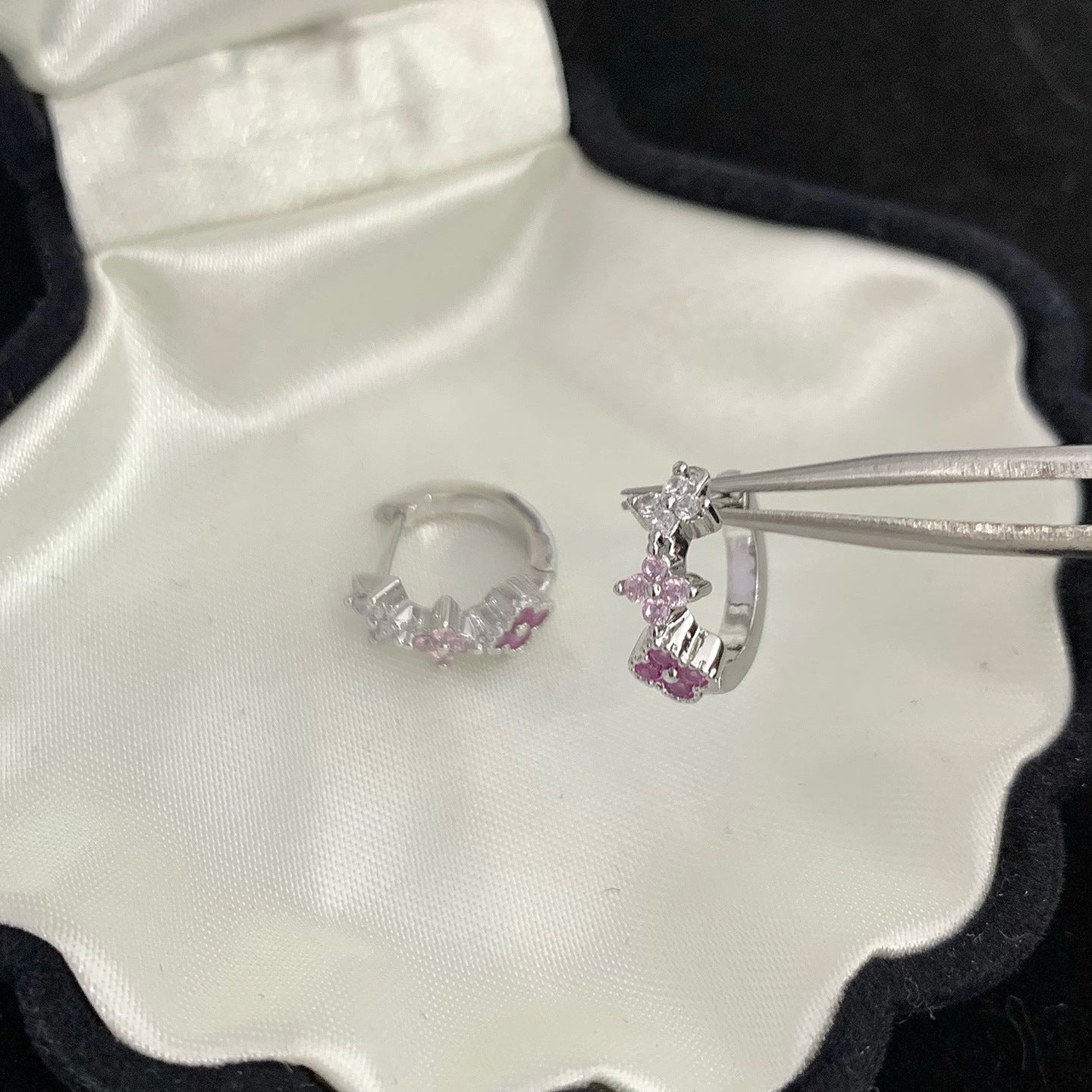 Lucky Heart Hoop Earrings In Titanium Steel With 316L Stainless Steel Posts, Unisex Design, Ombre Color
