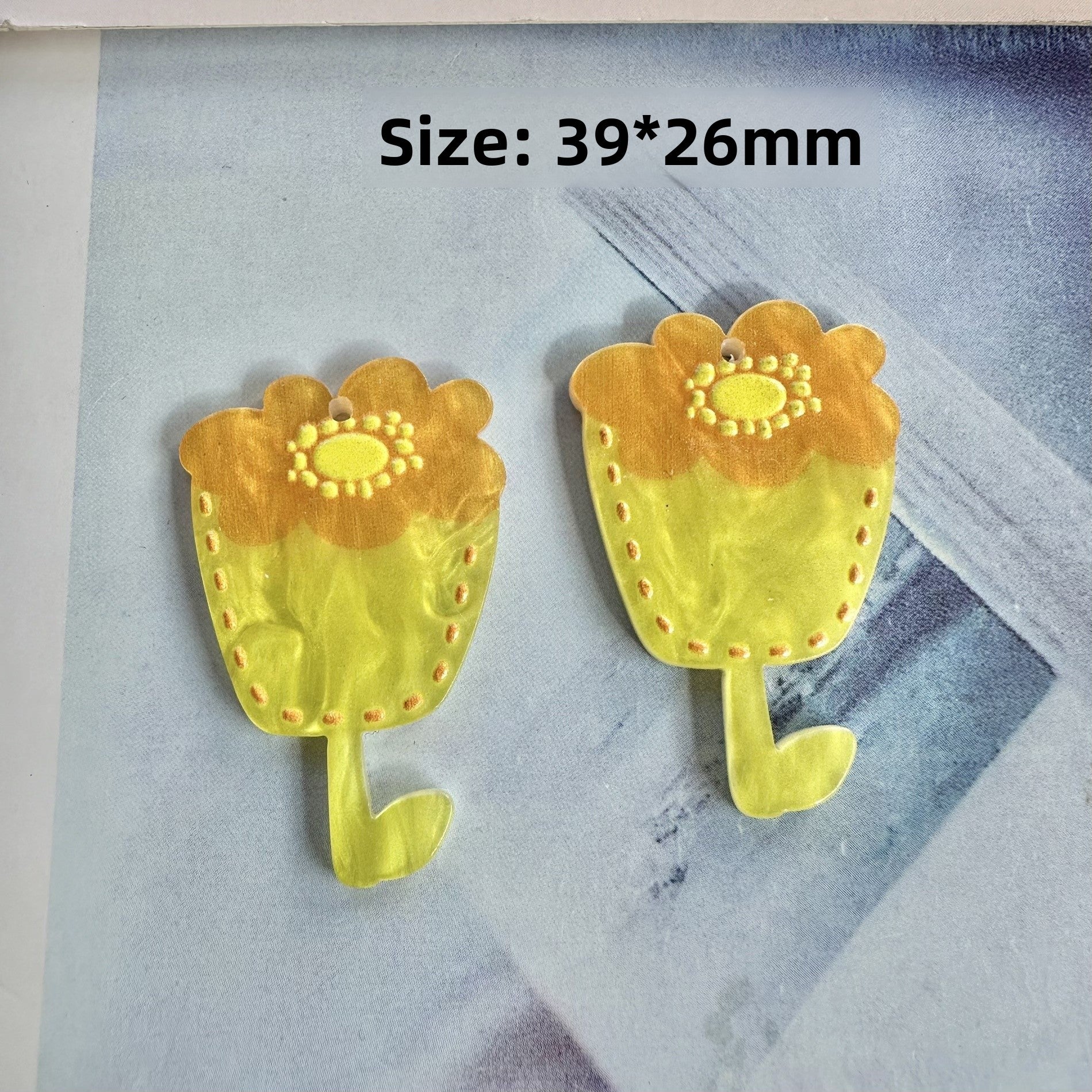 Handmade Red Flowers Pendant Jewelry Accessory Featuring Electroplated Acetic Acid Sheets