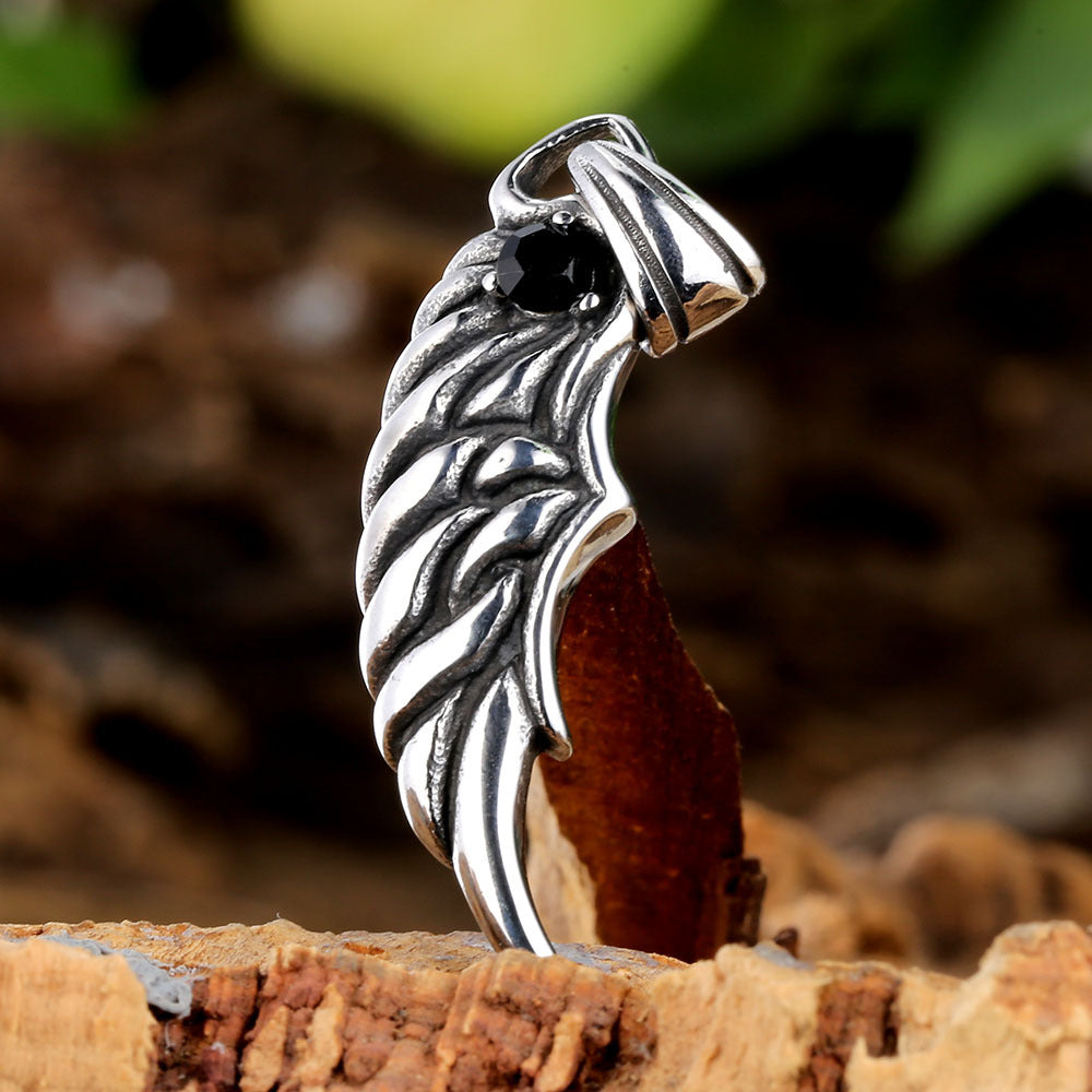 Feather Pendant In 316 Stainless Steel With Polished Titanium Steel Chain, Unisex Design For Summer