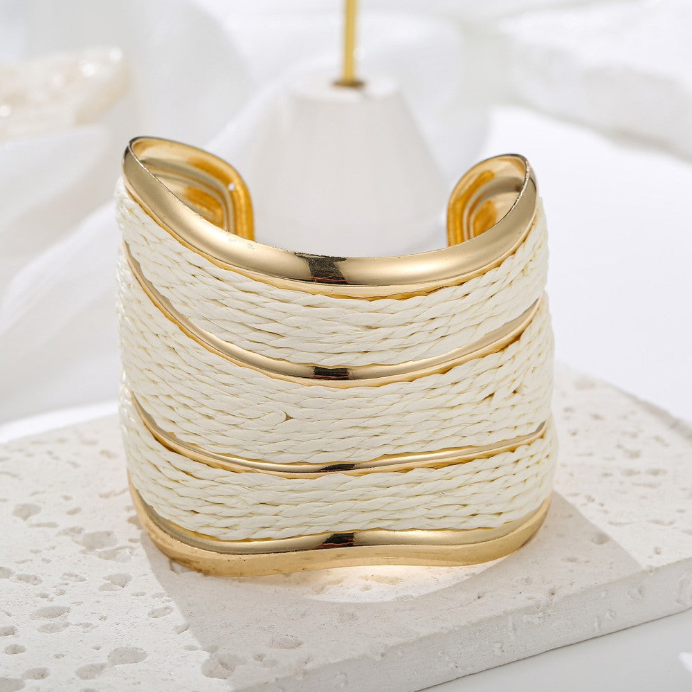 Bohemian Raffia Bangle With Colourful Braid Design, Stylish And Lightweight Accessory