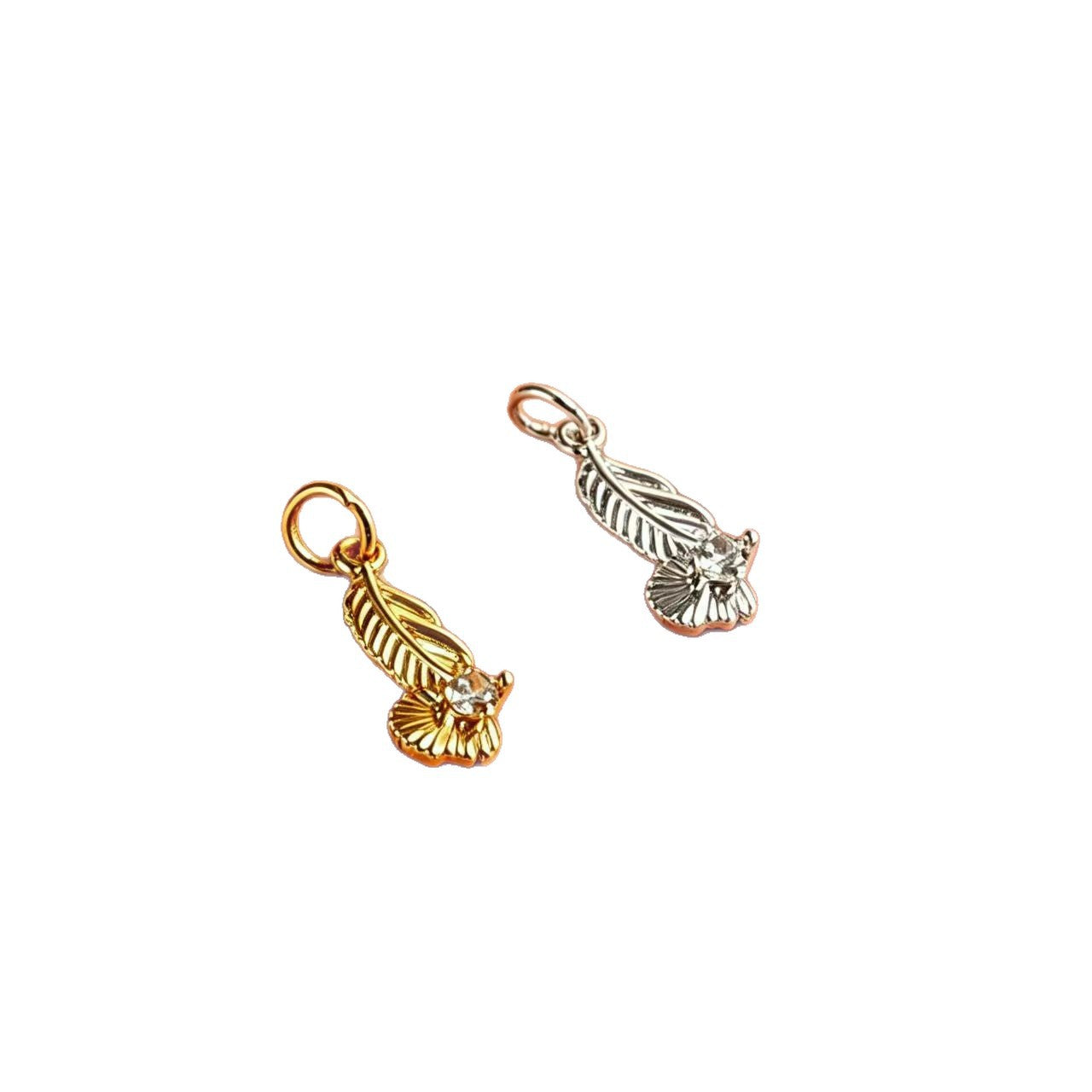 Feather Copper Pendant With Zircon Inlay, Gold Tone, Commute Style Jewelry Accessory