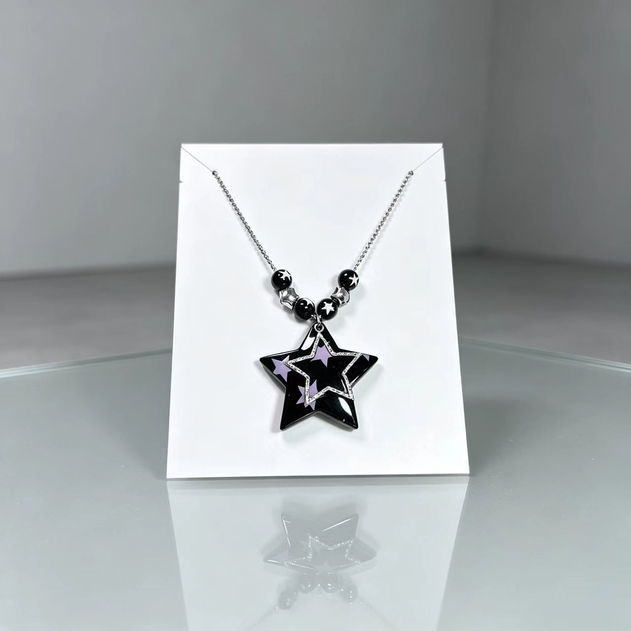 New Style Dyed Black Acrylic Beading Necklace With Resin Pendant For Women