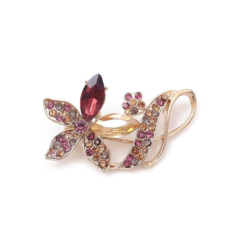 Flowers Pin Made Of Zinc Alloy Featuring Rhinestones Craftsmanship