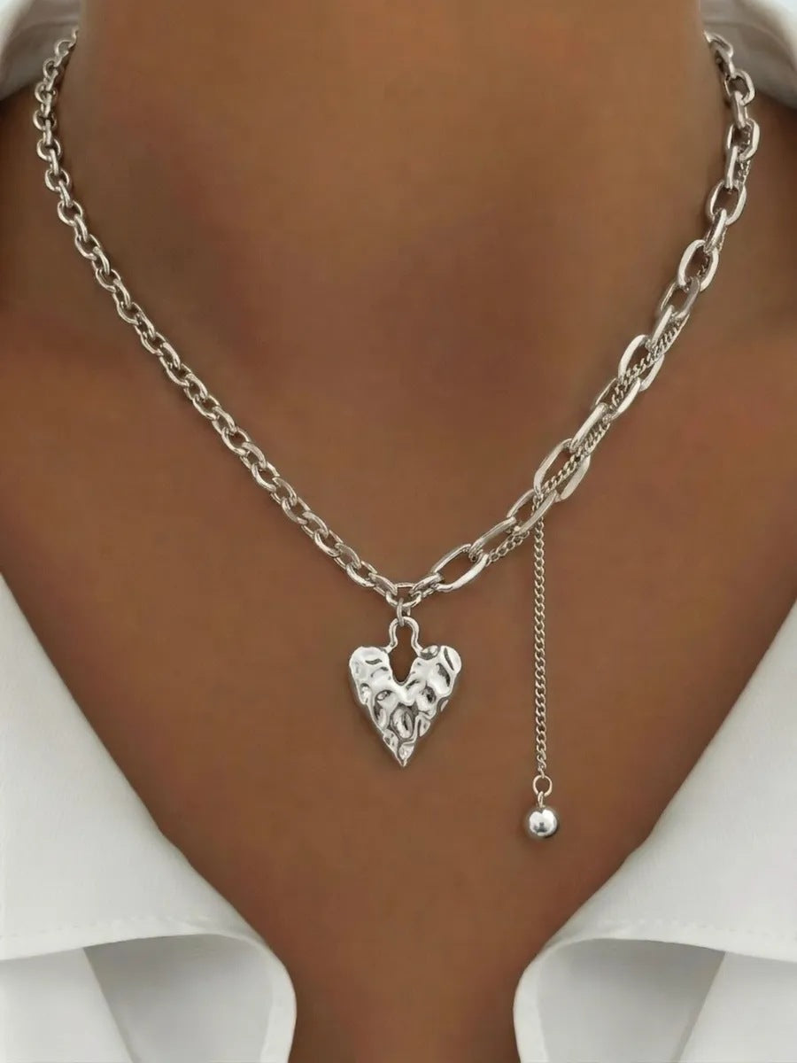 Exaggerated Heart Shape Pendant For Women In Gold With Electroplated Zinc Alloy, 1 Set