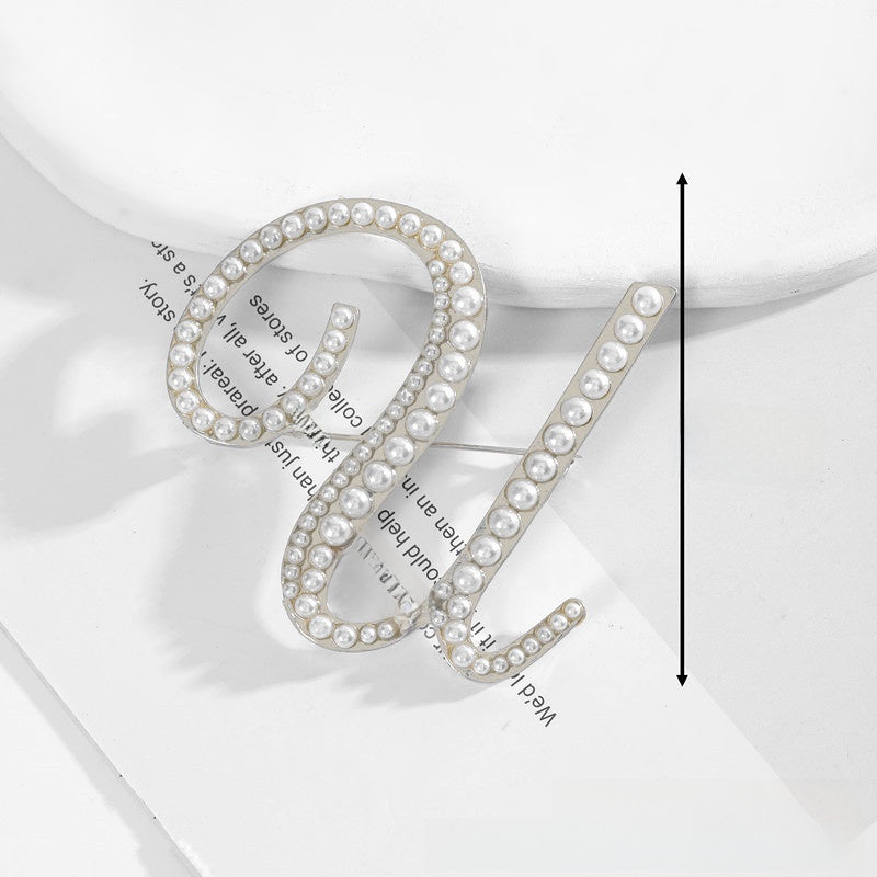 Gold Alloy Pin Featuring Artificial Pearl Inlay With Elegant Pearl Craftsmanship