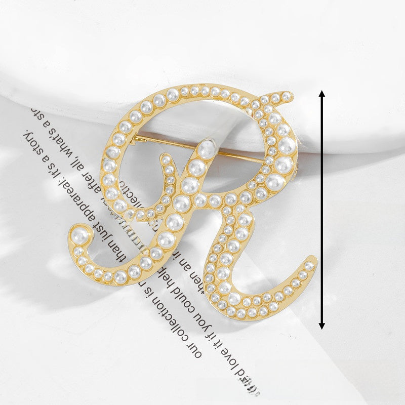 Gold Alloy Pin Featuring Artificial Pearl Inlay With Elegant Pearl Craftsmanship