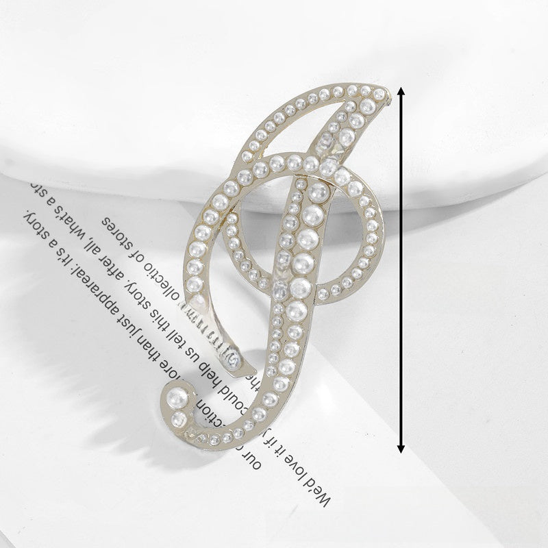 Gold Alloy Pin Featuring Artificial Pearl Inlay With Elegant Pearl Craftsmanship