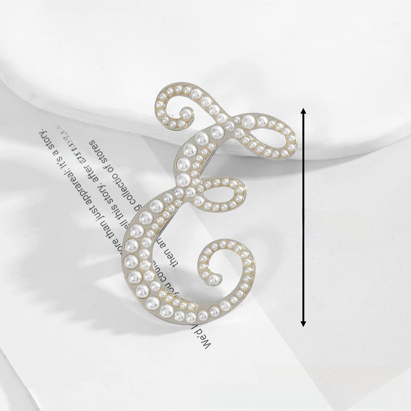 Gold Alloy Pin Featuring Artificial Pearl Inlay With Elegant Pearl Craftsmanship
