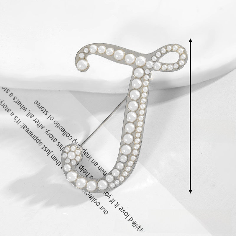 Gold Alloy Pin Featuring Artificial Pearl Inlay With Elegant Pearl Craftsmanship