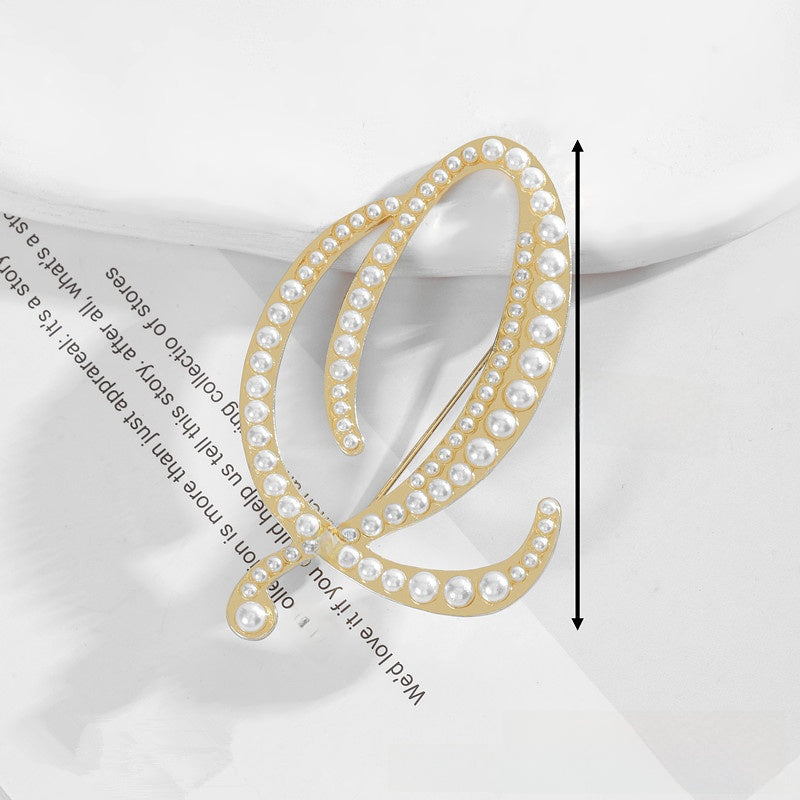 Gold Alloy Pin Featuring Artificial Pearl Inlay With Elegant Pearl Craftsmanship