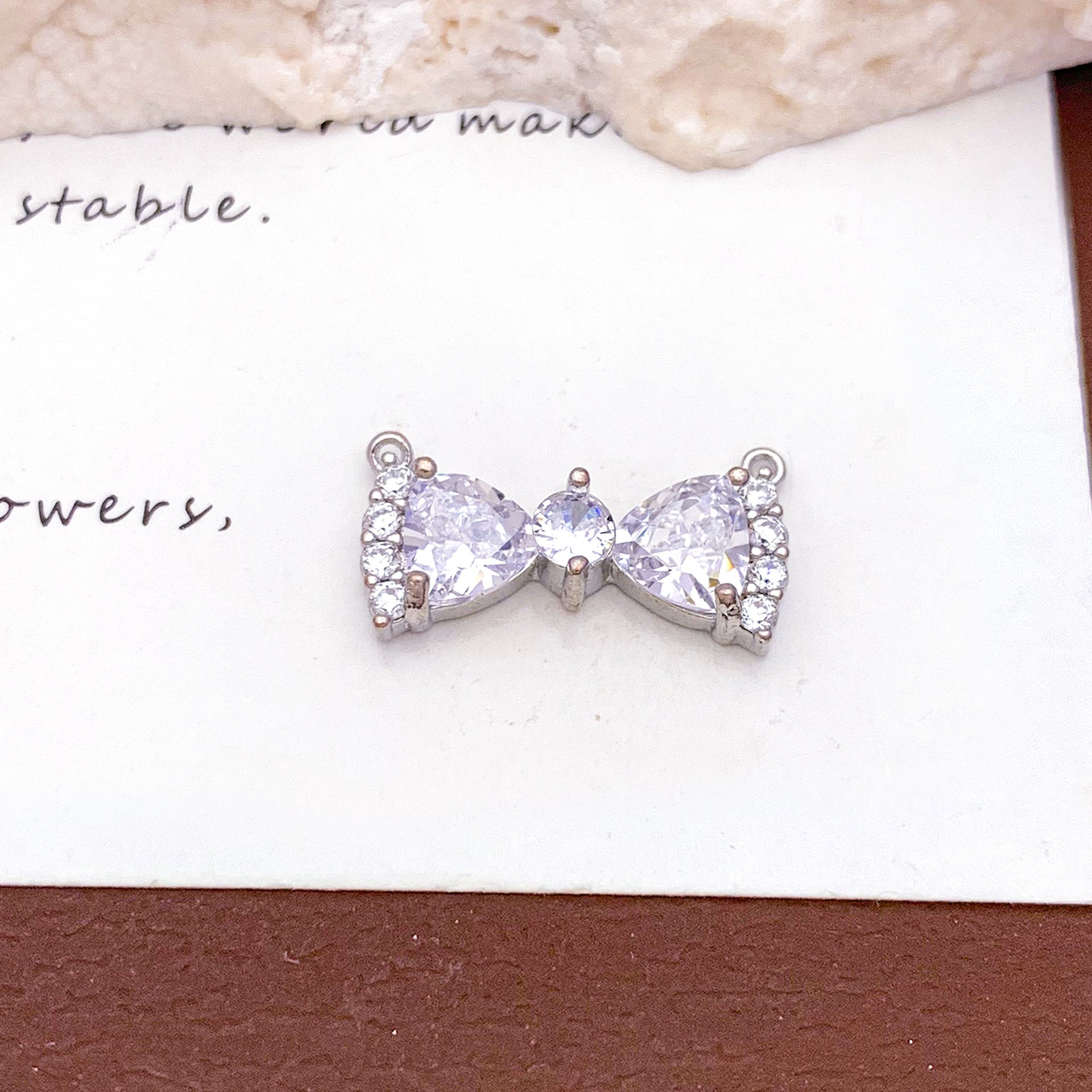 Bow Tie Pendant For Women With Electroplated Gold Plating And Tassel Design In Copper, Ideal For Winter