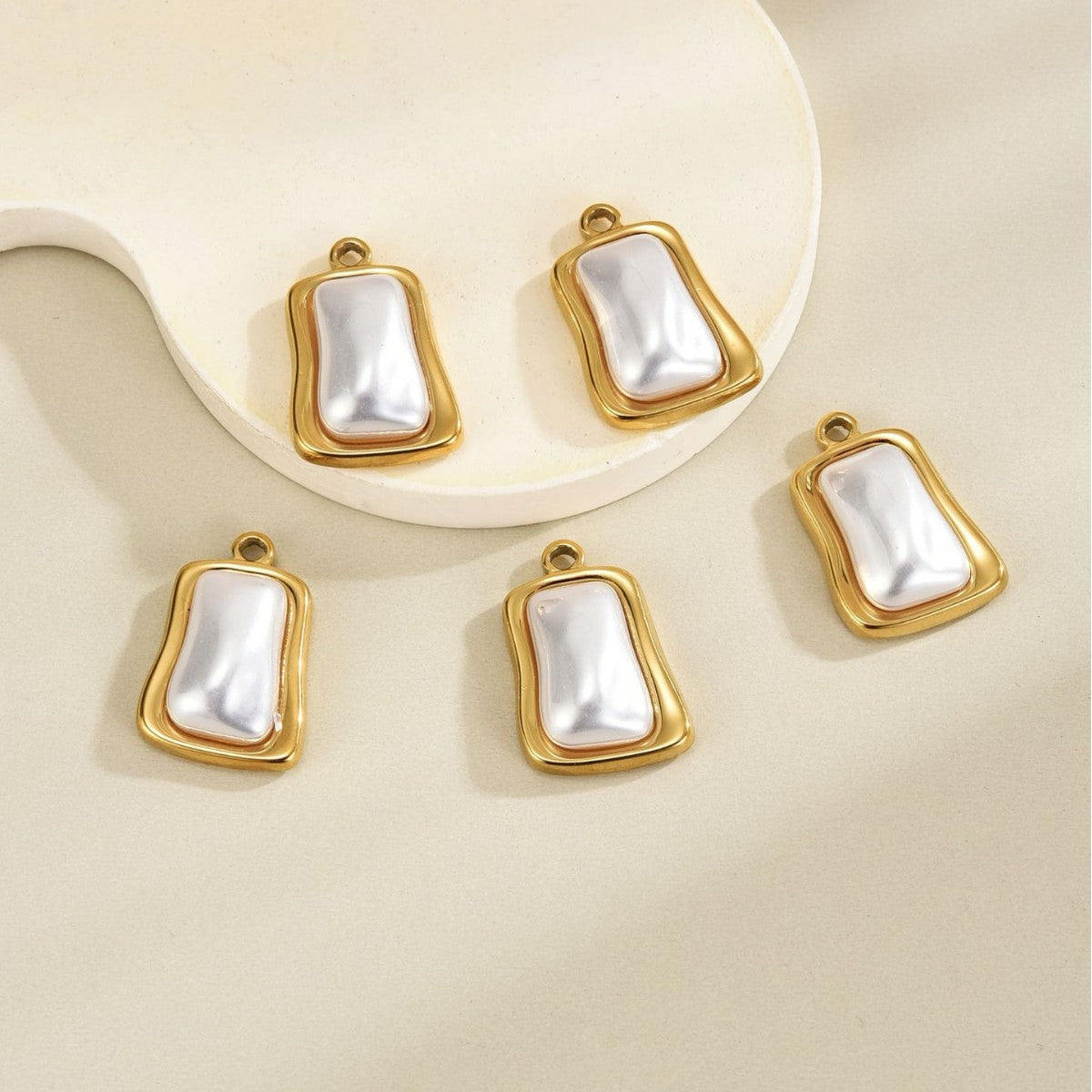 Metal Shell Pendant With Real Gold Plated Electroplated Finish In Gold Jewelry Accessories