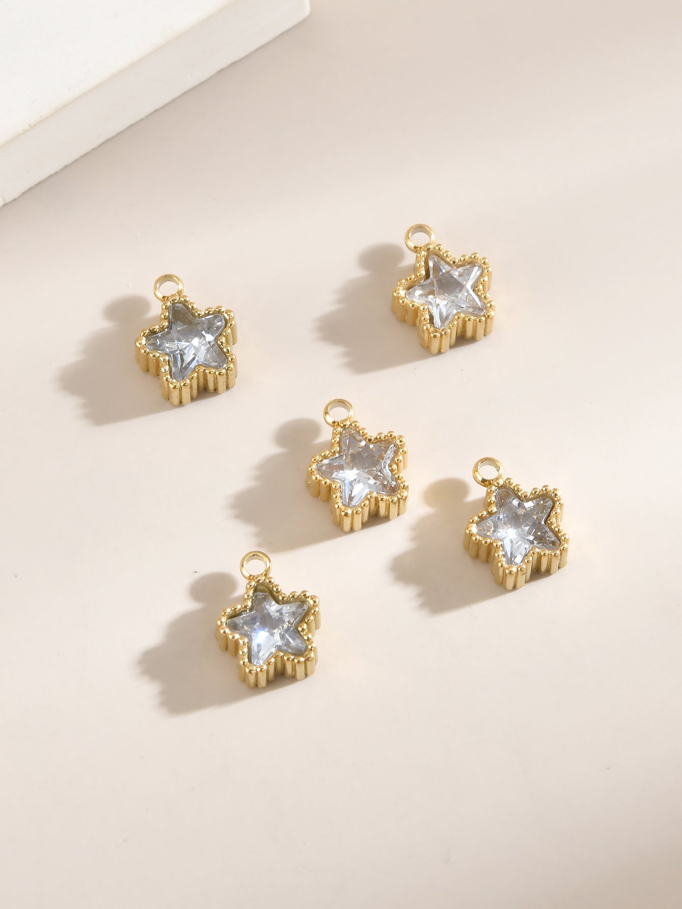 Gold Electroplated Metal Quadrilateral Pendant With Zircon Inlay, Jewelry Accessories