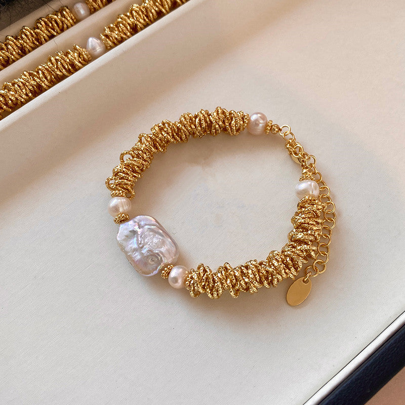 Baroque Style Freshwater Pearl Necklace For Women With Beaded Chain Featuring Freshwater Pearl Beading