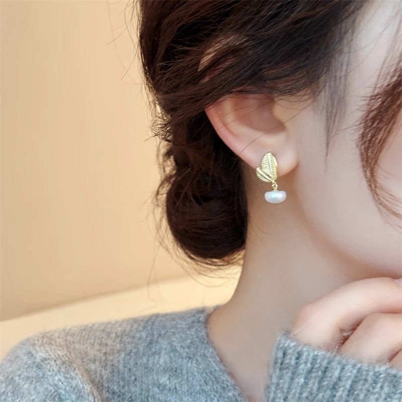 Asymmetrical Leaf Stud Earrings For Women With 925 Sterling Silver Posts And Freshwater Pearl Inlay, Electroplated Copper