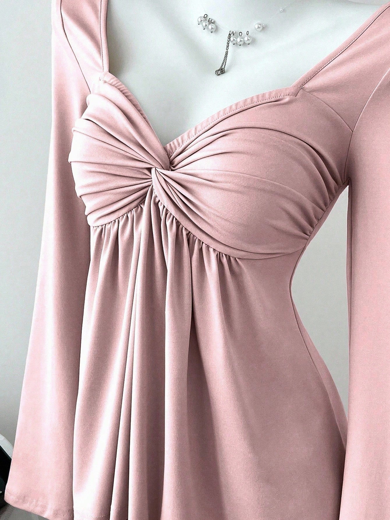 Elegant Solid Color Long Sleeve T-shirt In Polyester Fabric Featuring Folds Detail