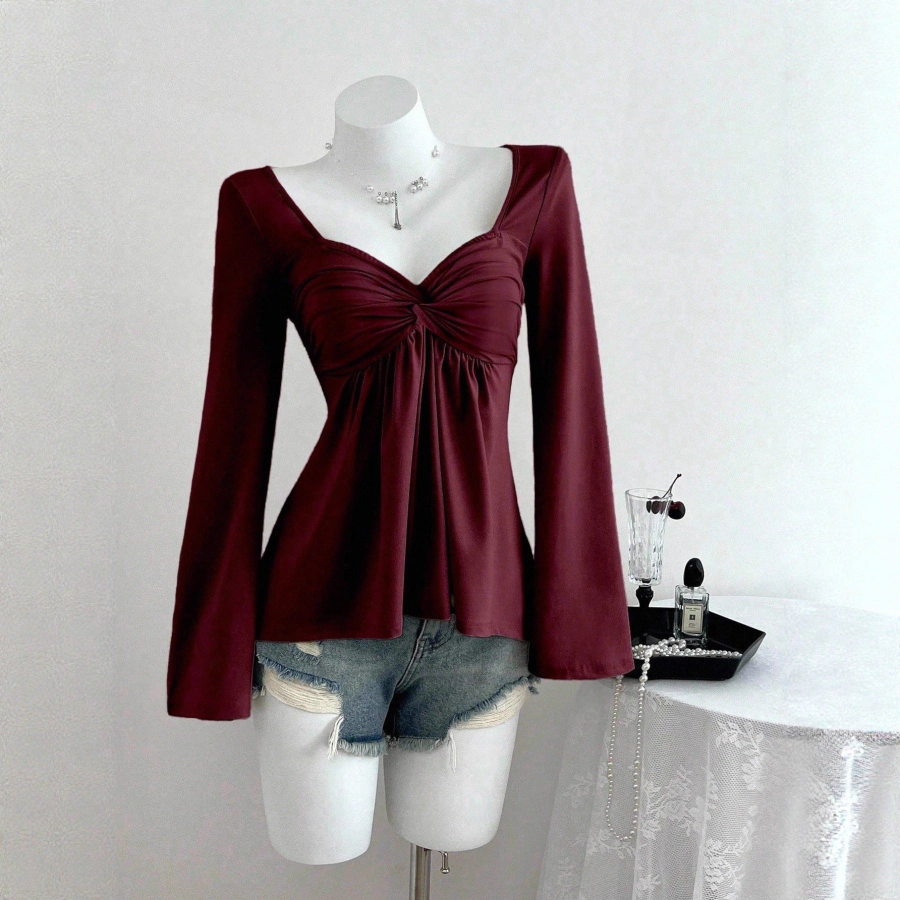 Elegant Solid Color Long Sleeve T-shirt In Polyester Fabric Featuring Folds Detail