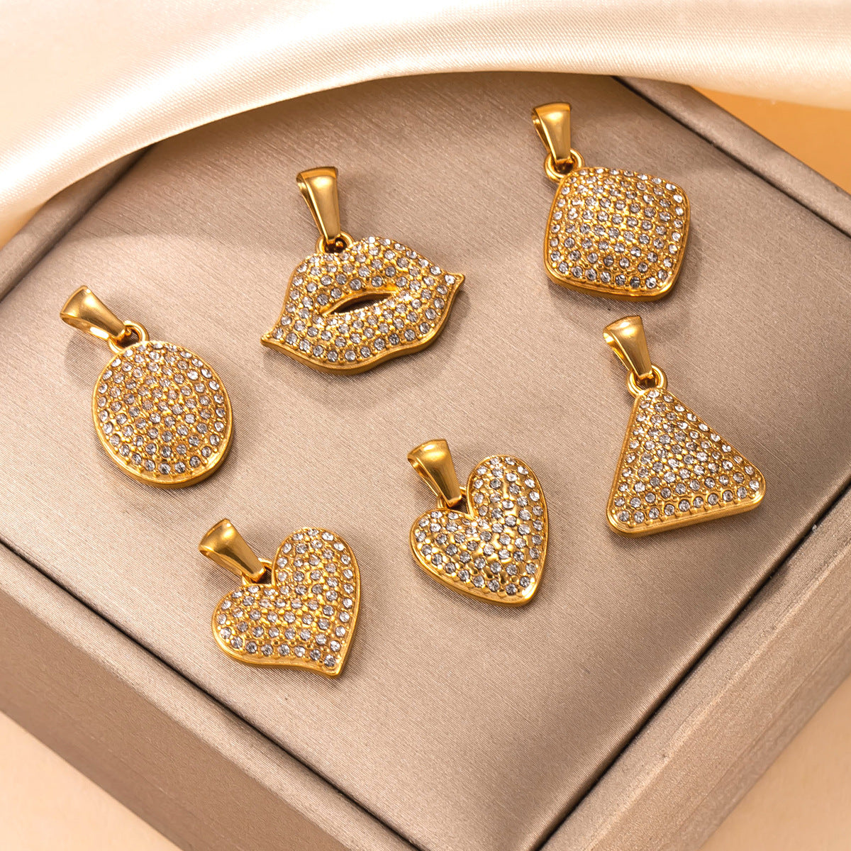 Heart Shape Pendant For Women In 304 Stainless Steel With PVD Coated Gold Plating And Rhinestone Inlay