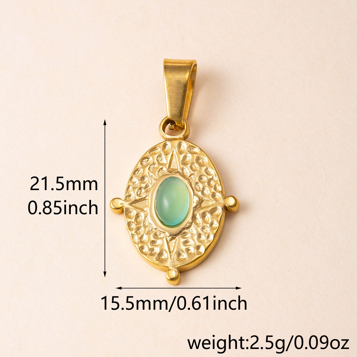 Bohemian Oval Pendant With Agate Inlay, 304 Stainless Steel PVD Coated Featuring Hammered Finish