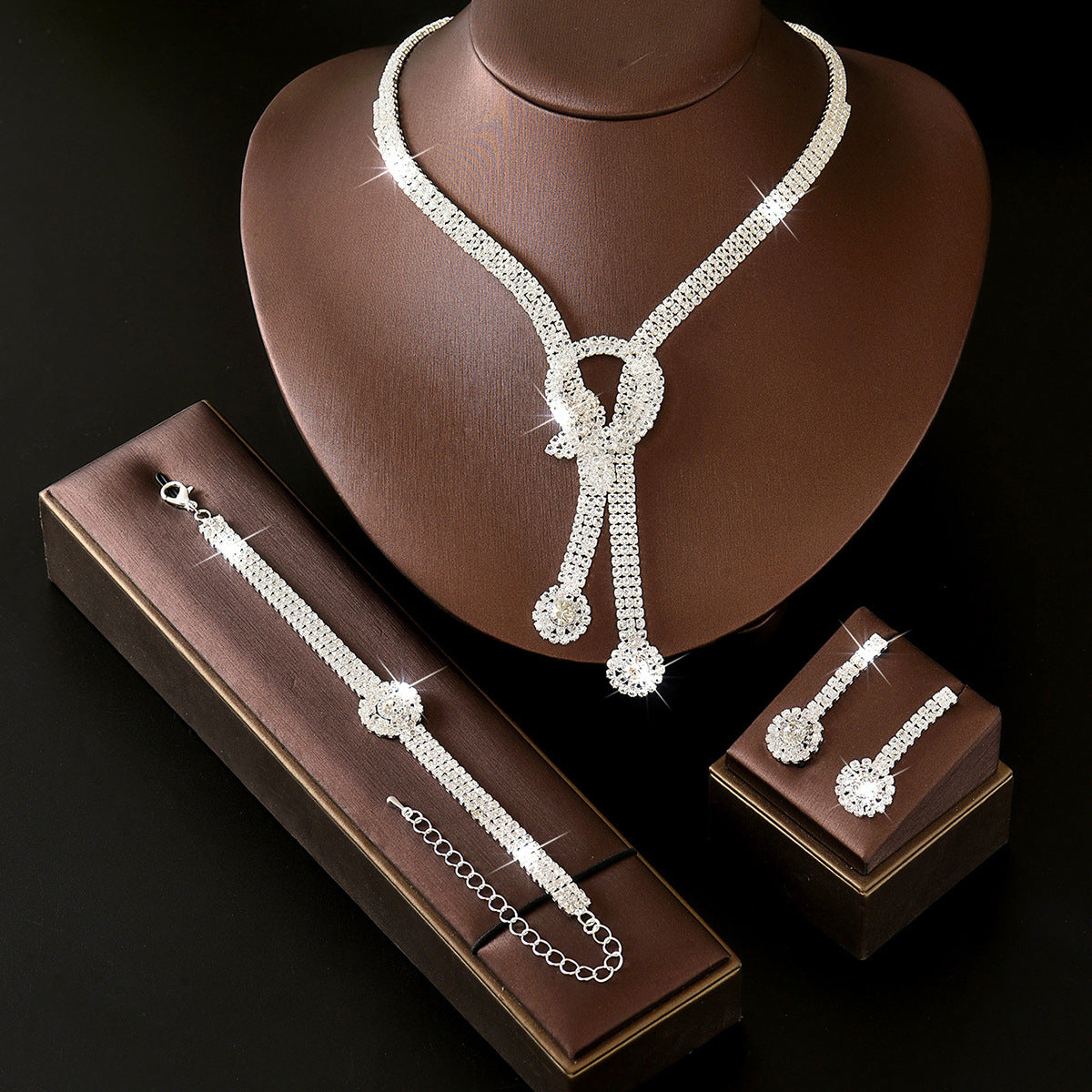 Luxurious Round Jewelry Set For Unisex, Electroplated Copper With Rhinestone Inlay