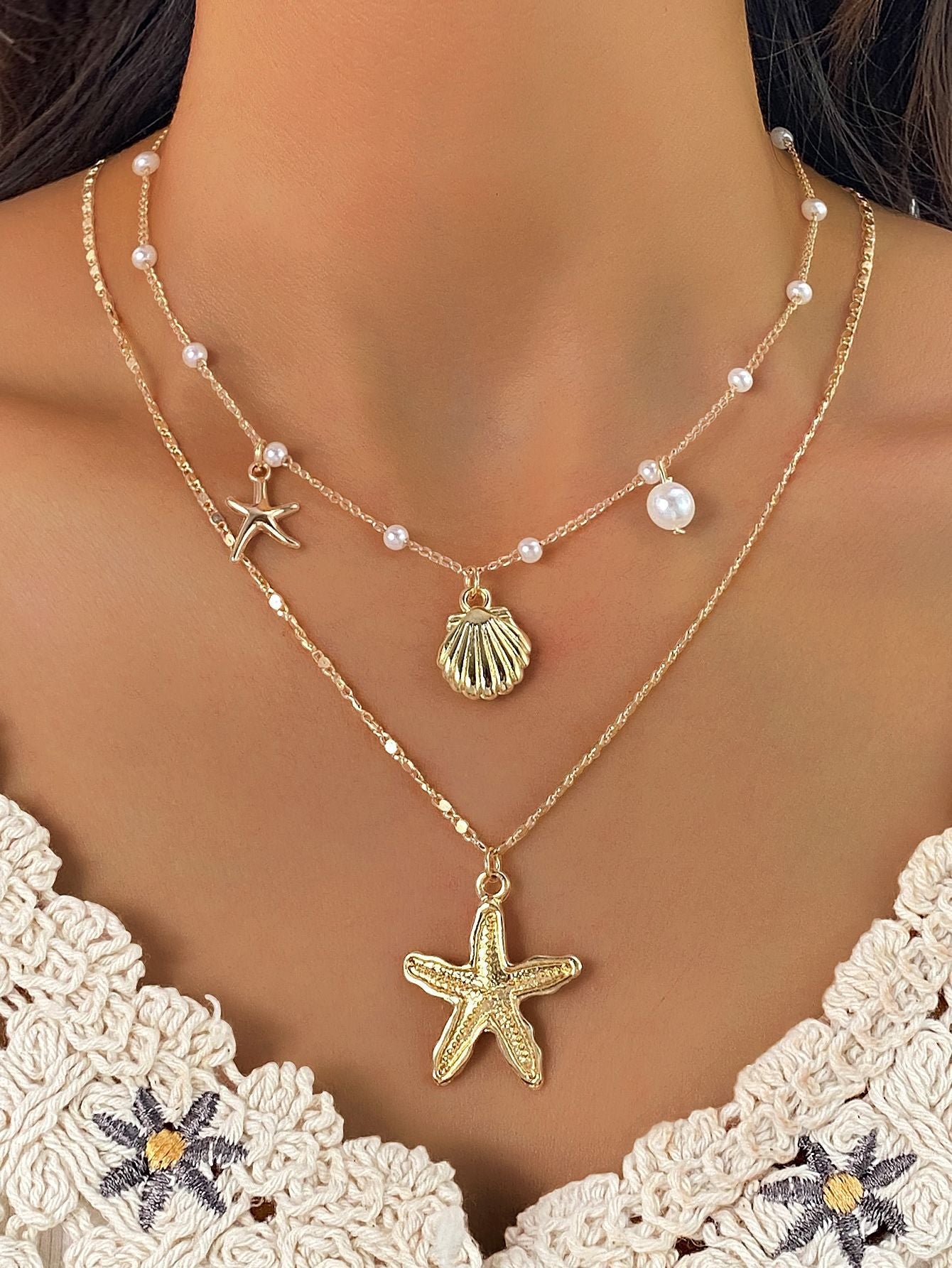 Bohemian Layered Shell Necklaces For Women With Electroplated Alloy Pendants On Cable Chain