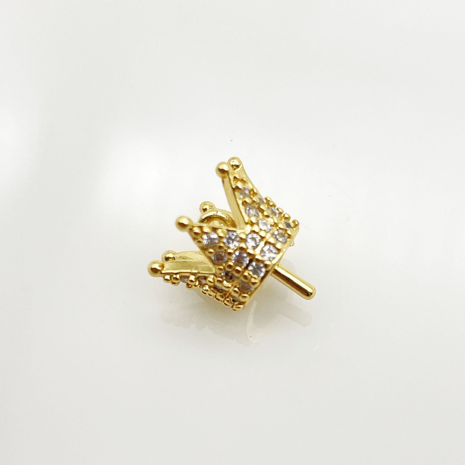 Crown Pendant In Copper With 18K Real Gold Plated Electroplated Finish, Diameter 10mm, Gold Color