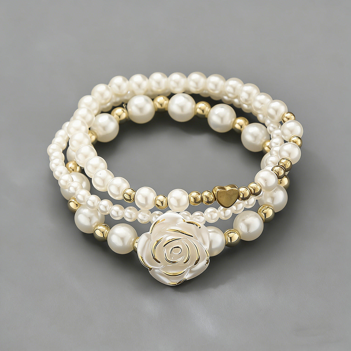 Heart Shape Bracelet For Women With Elastic String Chain, Electroplated Finish, Featuring Imitation Pearl Material