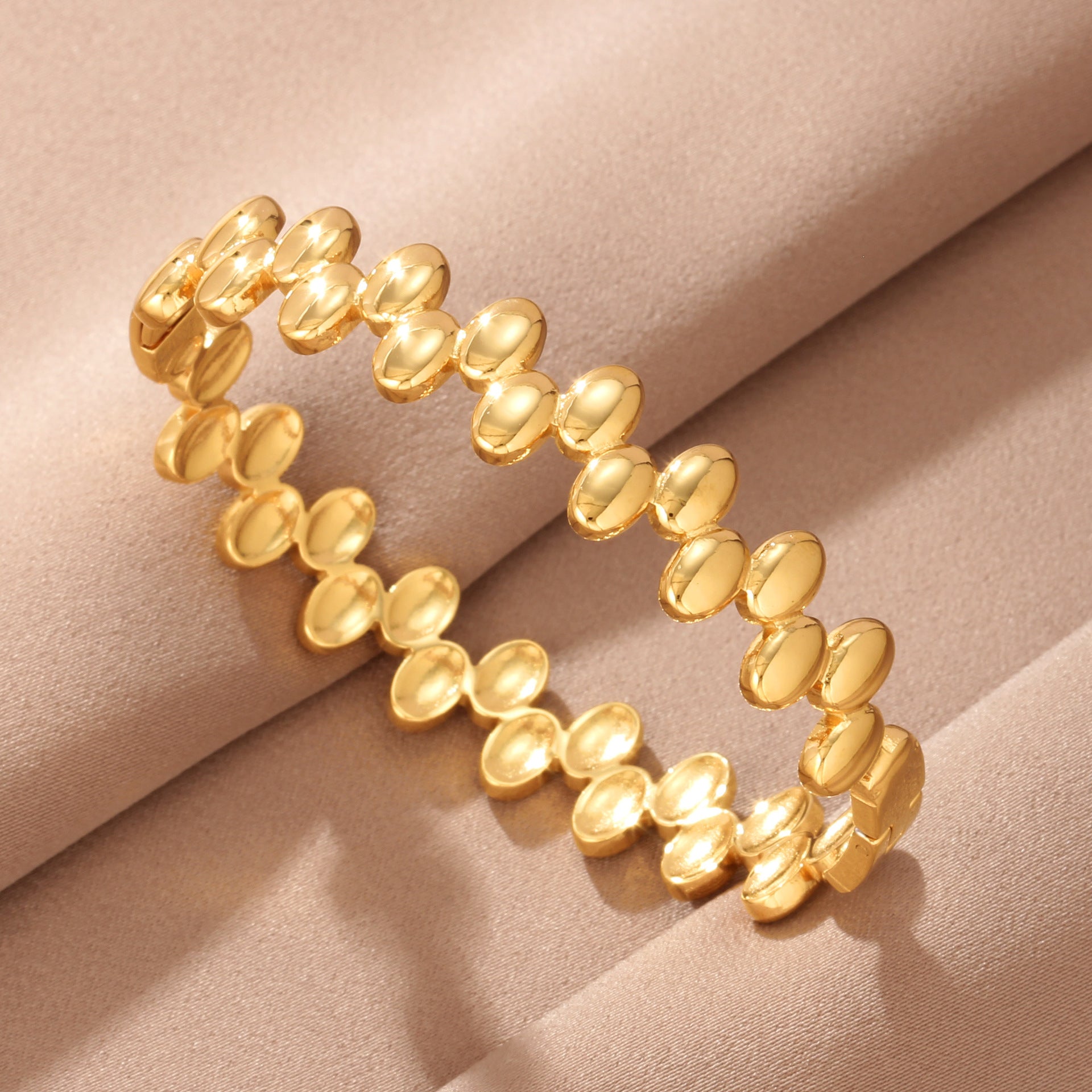 Luxurious Elaborate Geometric Bangle In Titanium Steel With 18K Real Gold Plated PVD Coating