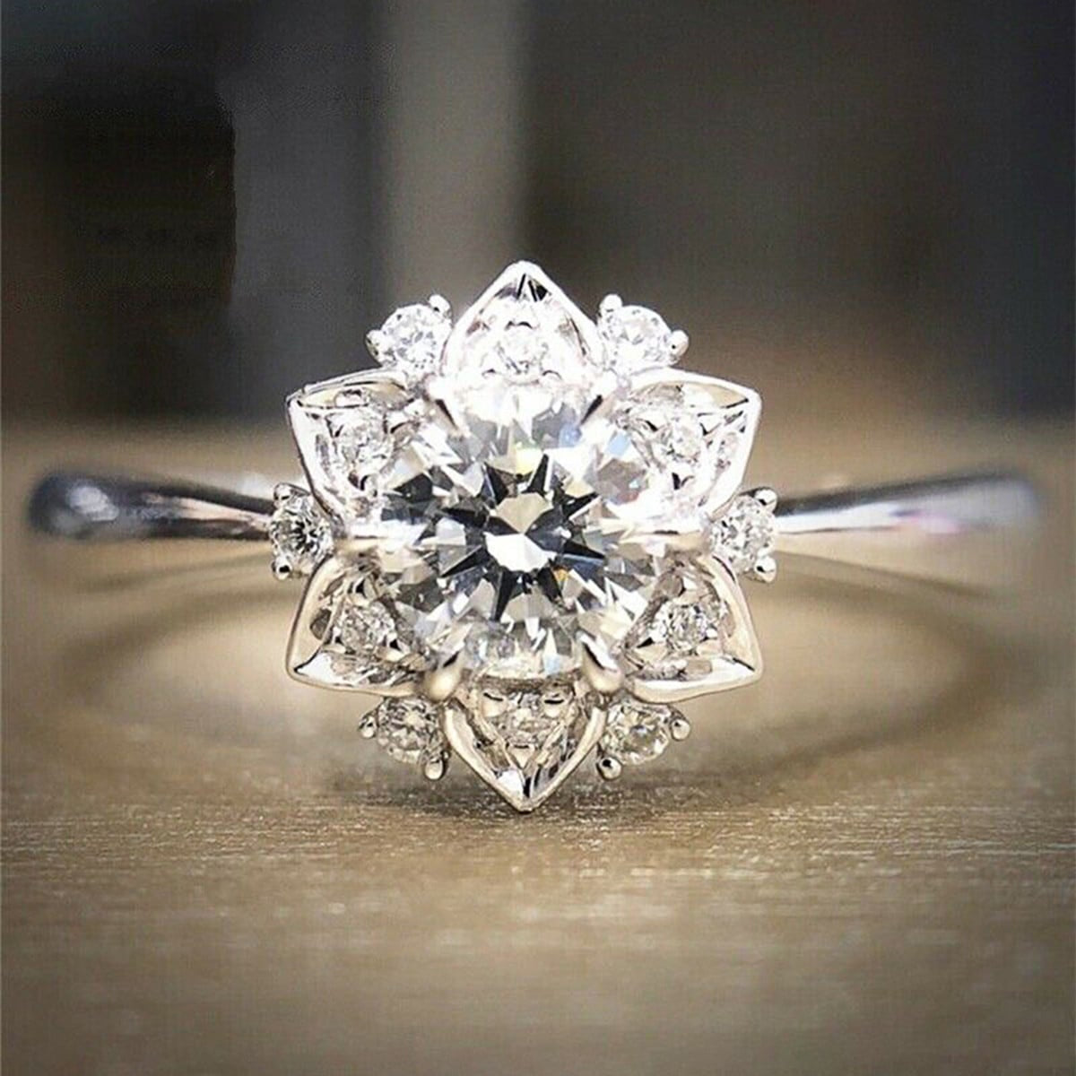 Geometric Claw Setting Ring For Women In Copper With White K Water Plating And Zircon Inlay