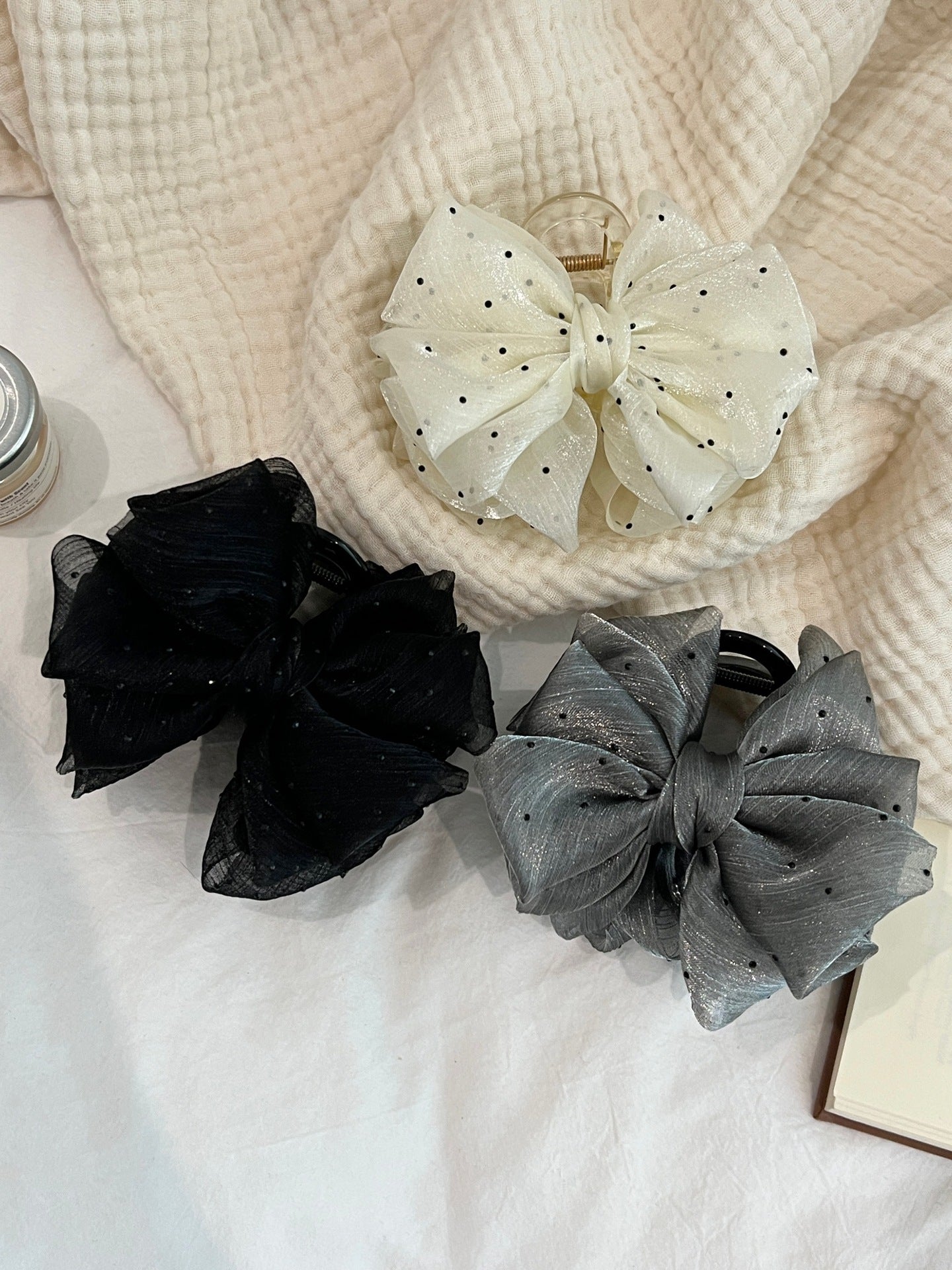 New Style Bow Tie Hair Claws For Women In Grey Gauze With Rhinestone Inlay Hairpin