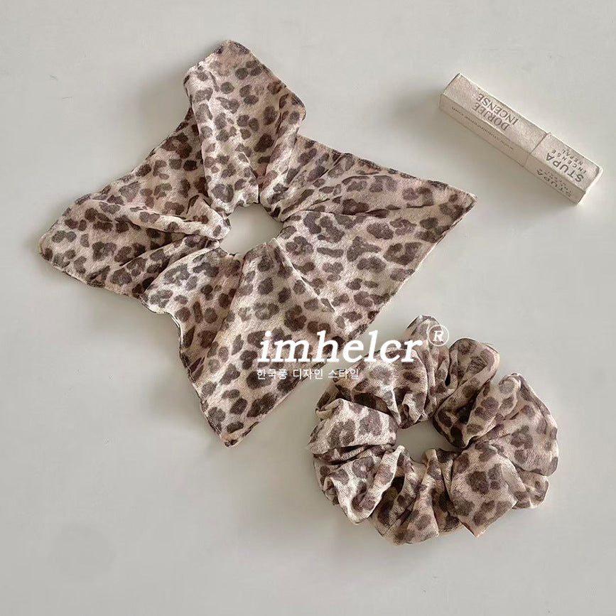Leopard Print Scrunchie Hair Accessory In Cloth Material For Commute, Perfect For  Spring And Summer