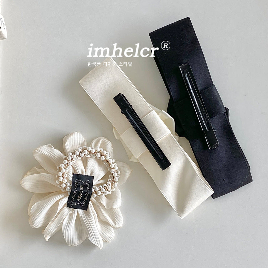 New Style Flowers Hairpin For Women Made With Soft Cloth, Perfect For Spring Season Accessories