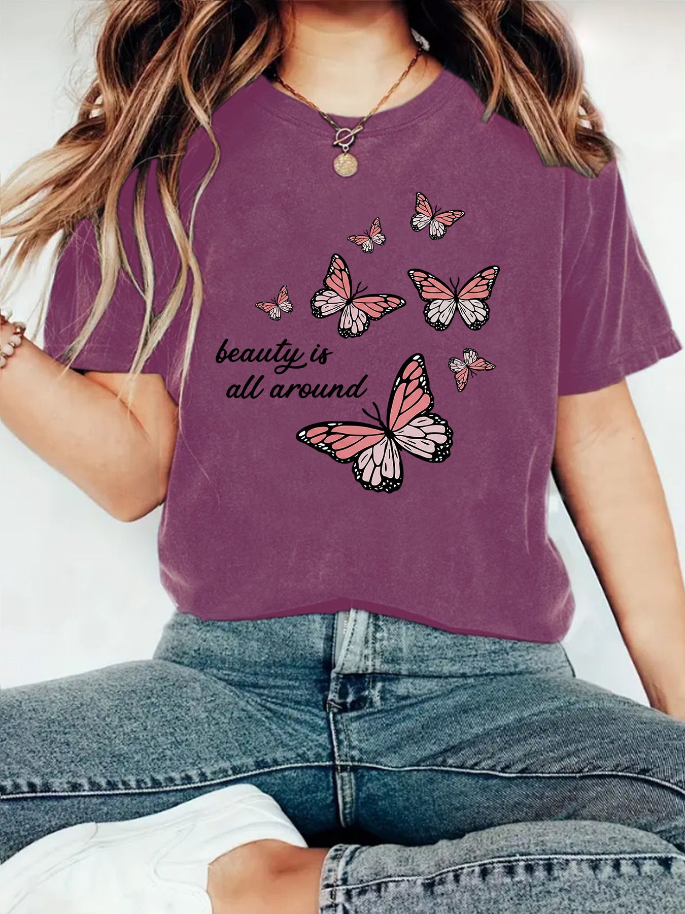 Casual Butterfly Short Sleeve T-shirt Featuring Cotton Fabric With Printing Design