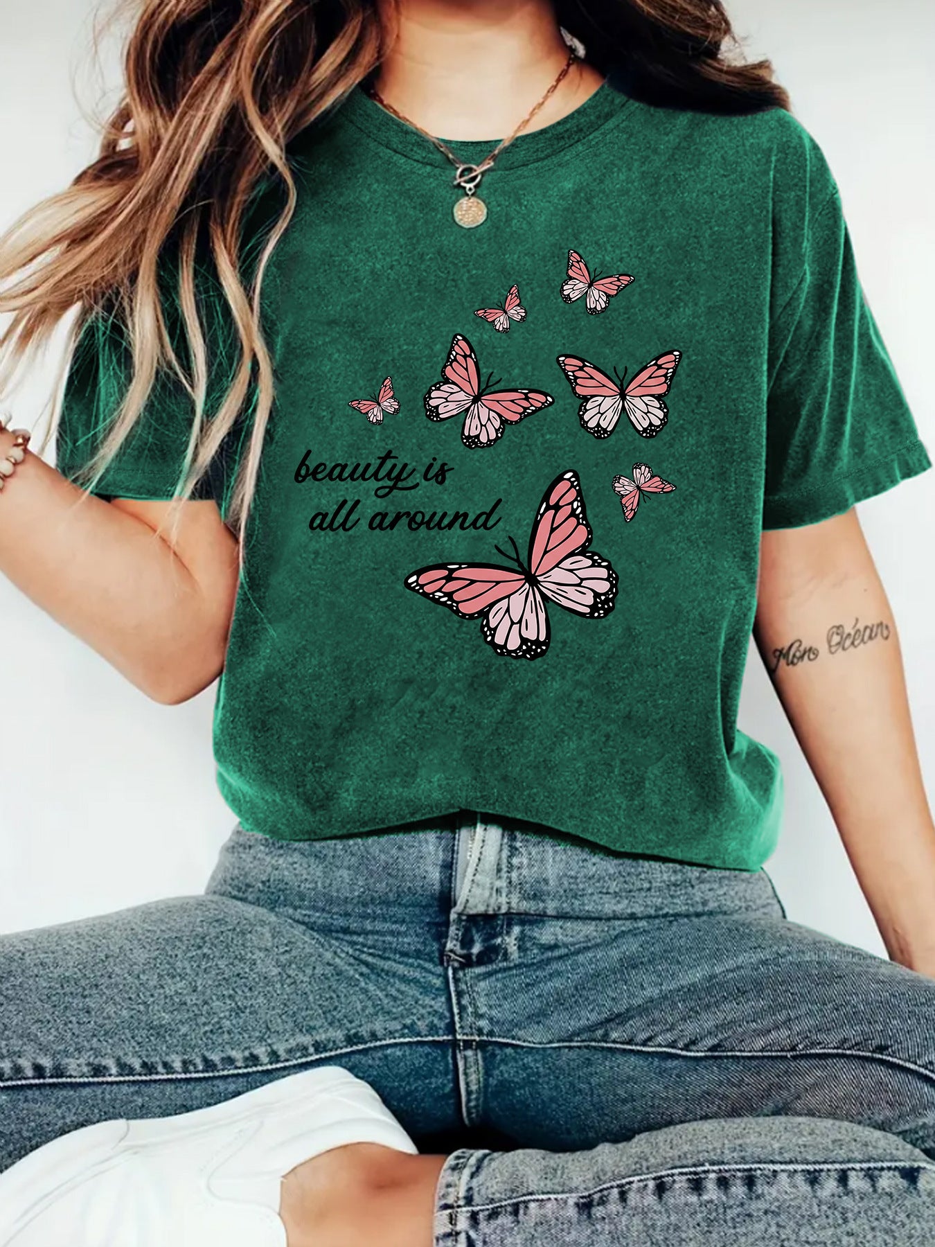 Casual Butterfly Short Sleeve T-shirt Featuring Cotton Fabric With Printing Design