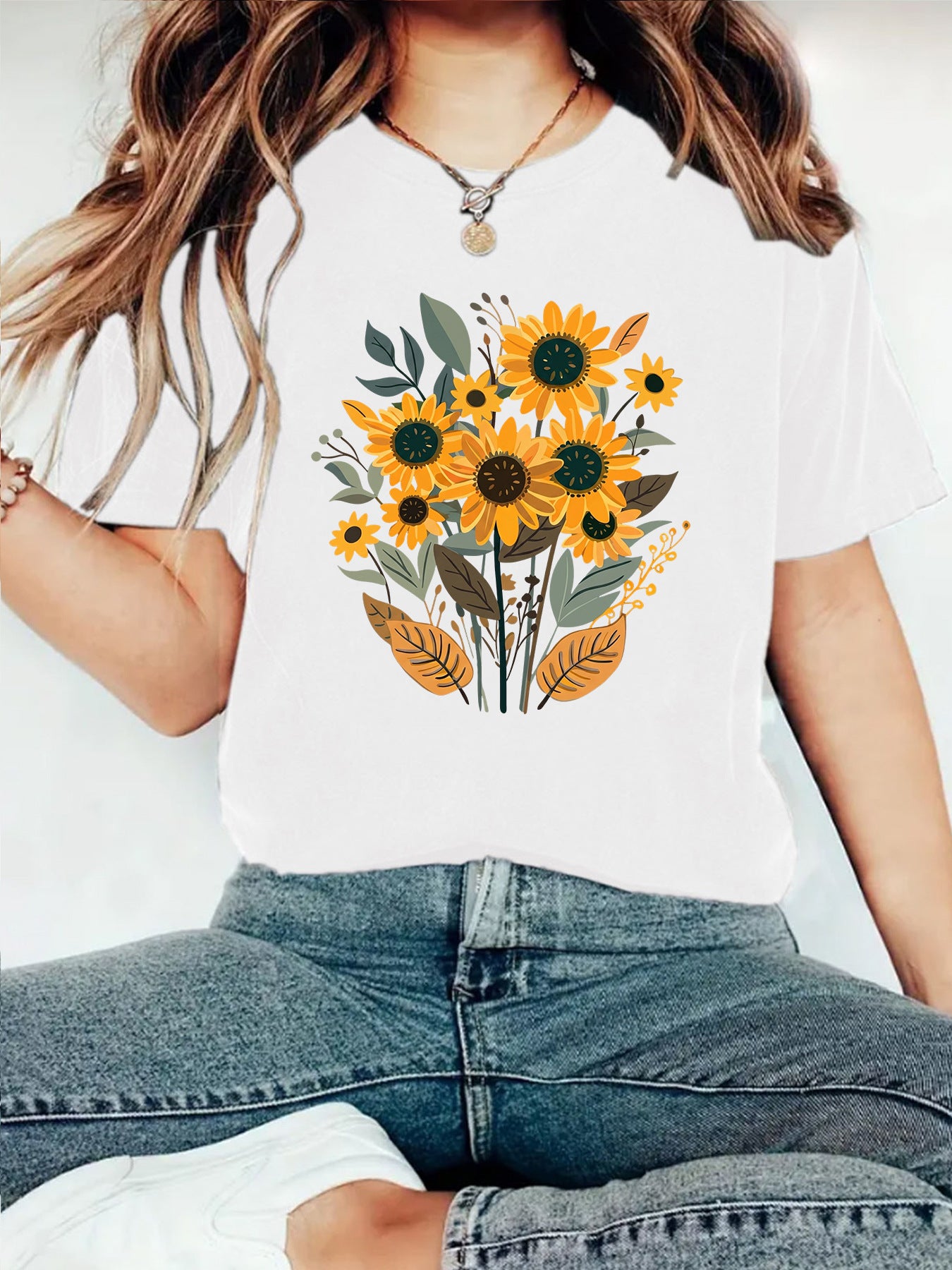 Casual Short Sleeve Cotton T-shirt For Women Featuring Plant Printing