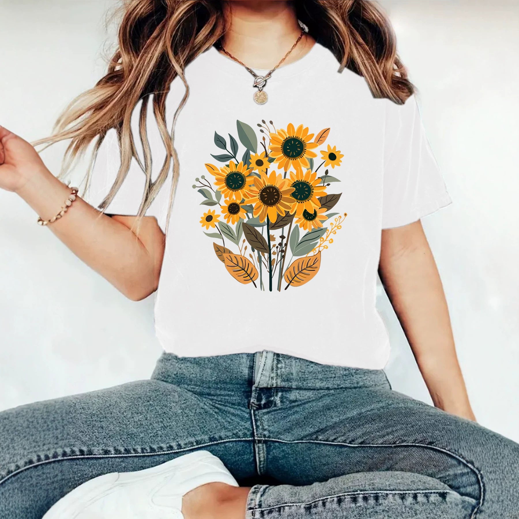 Casual Short Sleeve Cotton T-shirt For Women Featuring Plant Printing