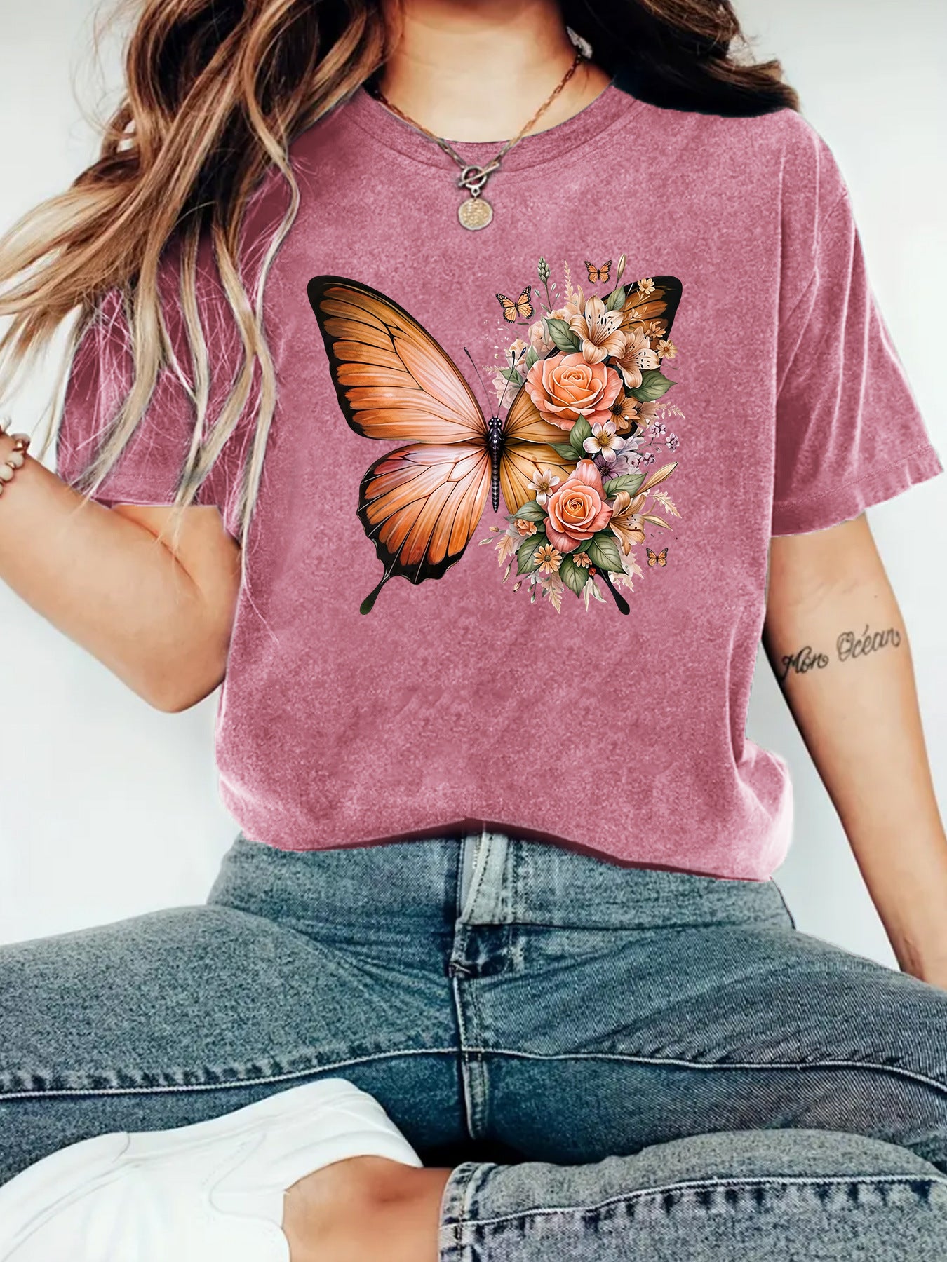 Casual Butterfly T-shirt With Short Sleeve, Cotton Fabric Featuring Printing Design