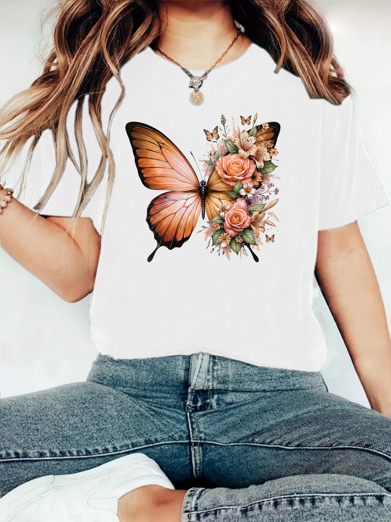 Casual Butterfly T-shirt With Short Sleeve, Cotton Fabric Featuring Printing Design