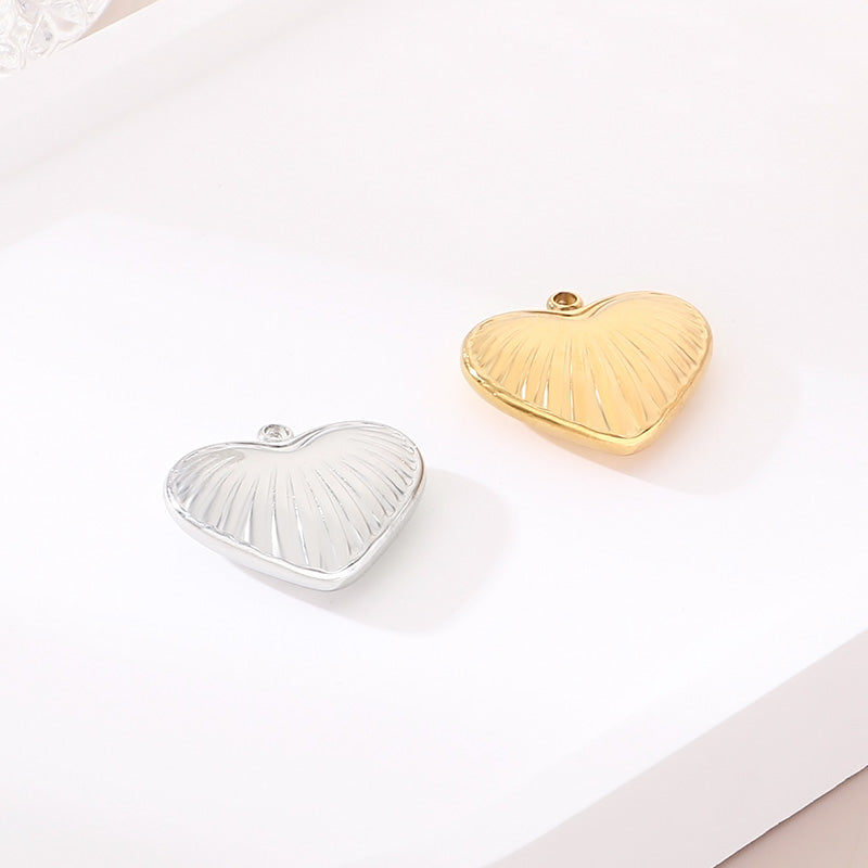 Heart Shape Pendant In 304 Stainless Steel With 0.03µm 18K Real Gold Plated PVD Coated Electroplated Finish, 1 Piece