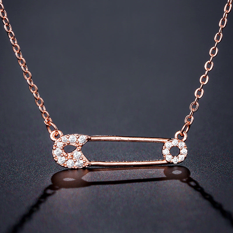 Gold Paper Clip Necklace For Women Featuring Copper Pendant And Zircon Inlay With Paperclip Chain