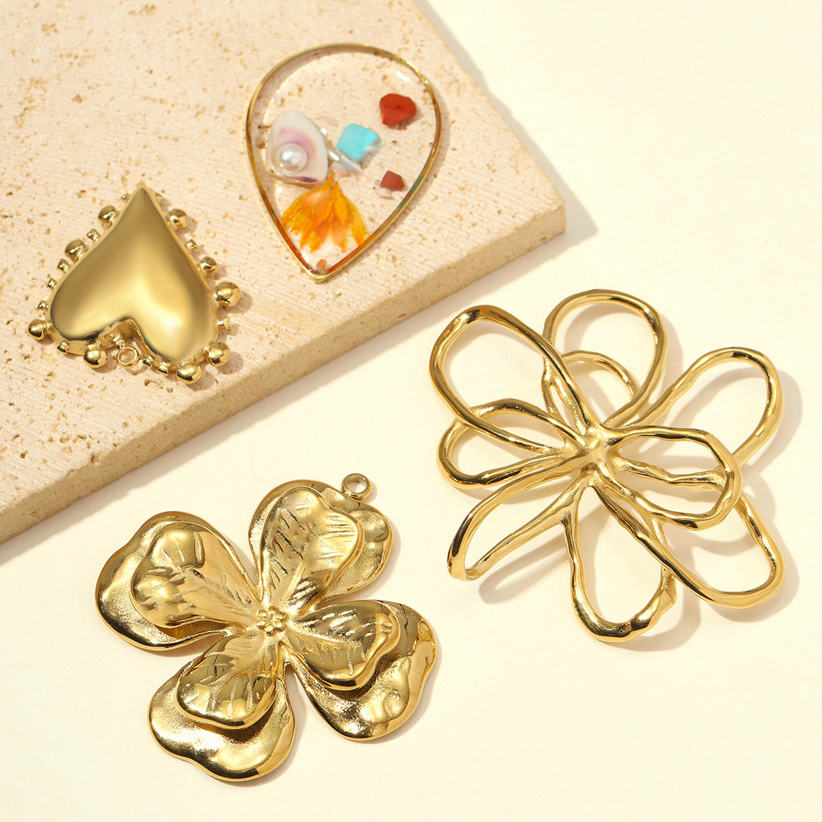 Heart Shape Pendant Set Of 3 PCS Featuring 18K Real Gold Plated 304 Stainless Steel With 0.03µm-0.05µm PVD Coated Electroplated Finish