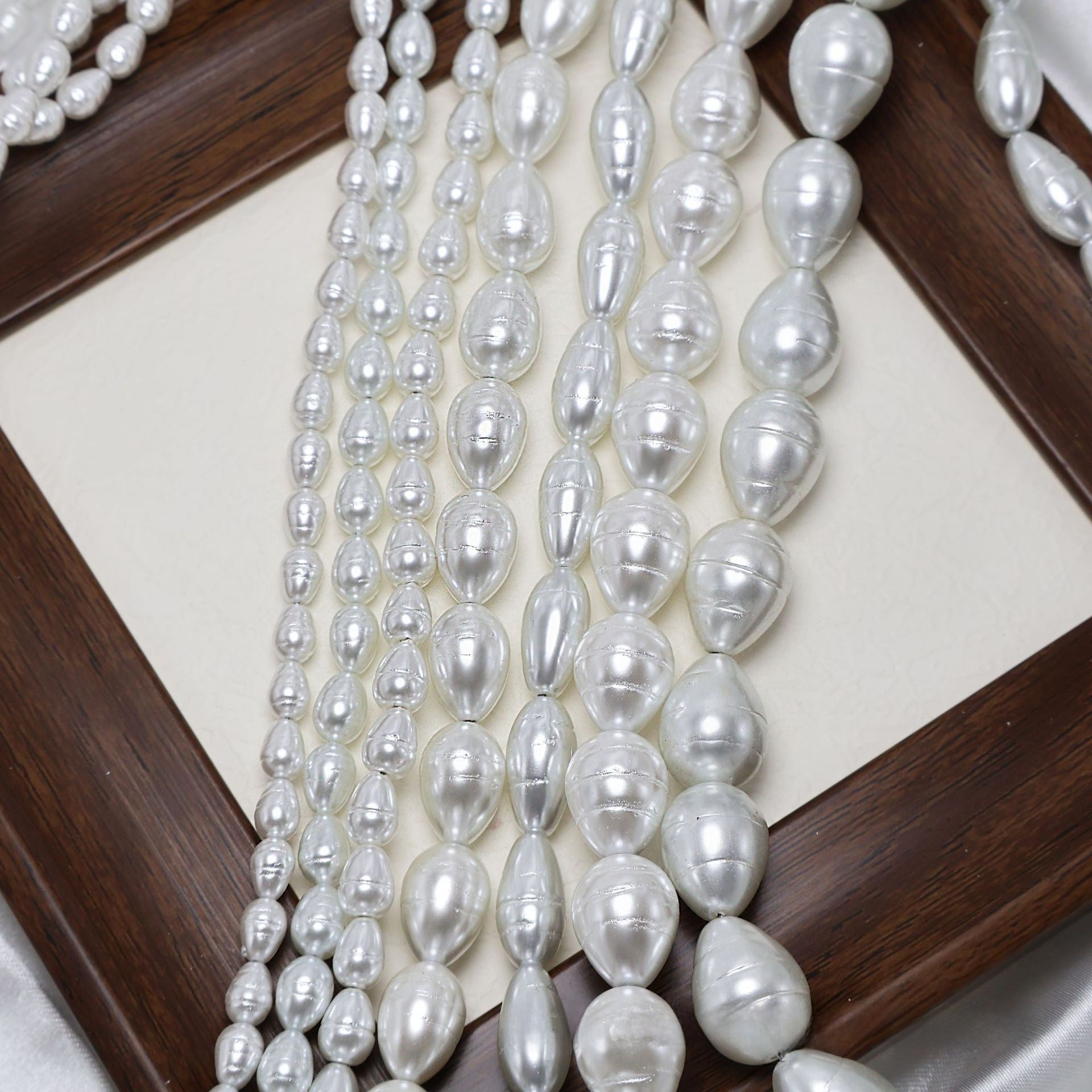 Glass Water Droplets Beads With Baroque Pearl Inlay, Featuring Elegant Baroque Style For Jewelry Making