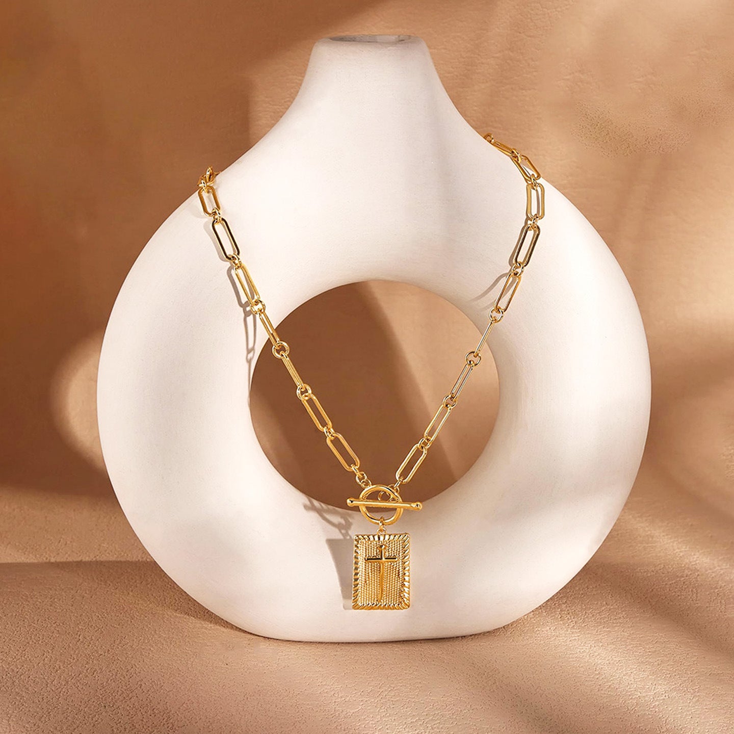 Men's Gold Paper Clip Necklace Featuring Alloy Paperclip Chain And Alloy Pendant