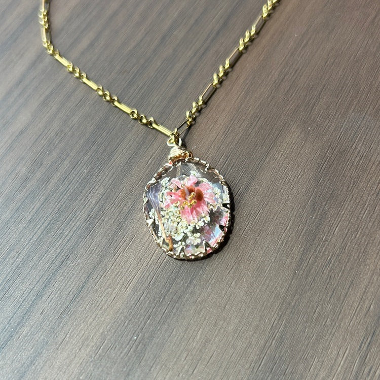 Handmade Retro Flowers Necklace For Women In Transparent 304 Stainless Steel With Artificial Crystal Inlay And Paperclip Chain