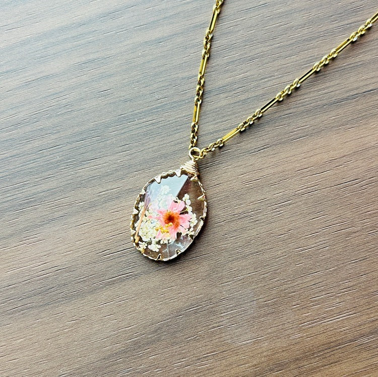 Handmade Retro Flowers Necklace For Women In Transparent 304 Stainless Steel With Artificial Crystal Inlay And Paperclip Chain