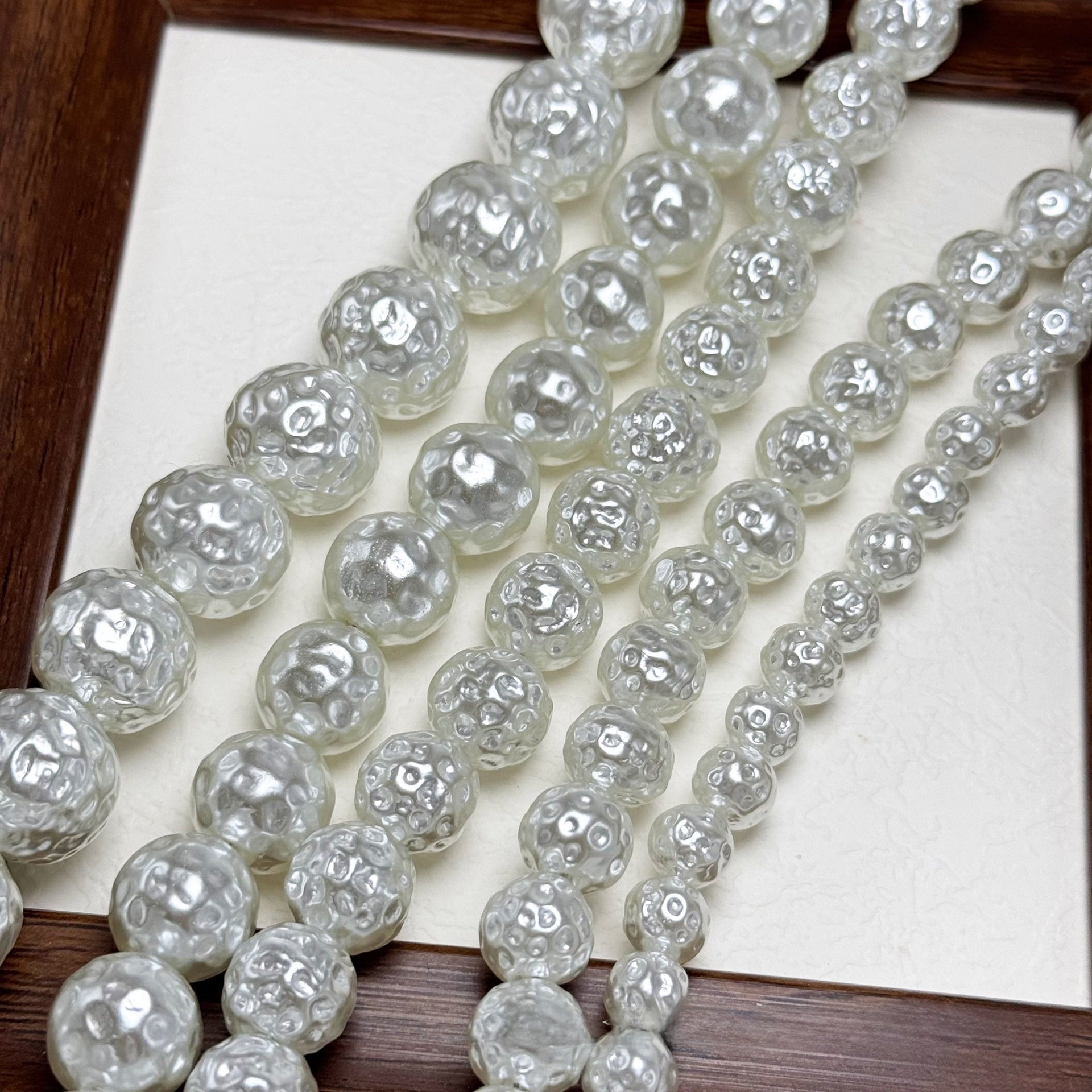 10 PCS Glass Beads With Baroque Pearl Inlay, Diameter 8mm, Center-Drilled For Jewelry Making In Baroque Style