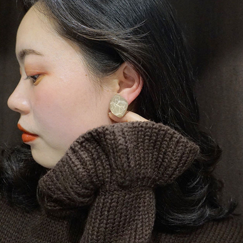Handmade Blue Resin Waves Clip Earrings For Women In Simple Style